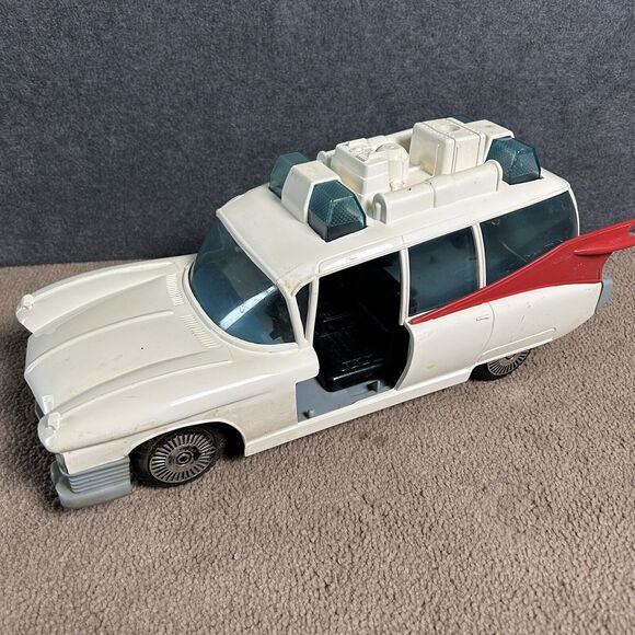 Vintage Kenner Ghostbusters Car Figures Guns Monsters & Vehicle Blaster Goggles - Picture 12 of 16